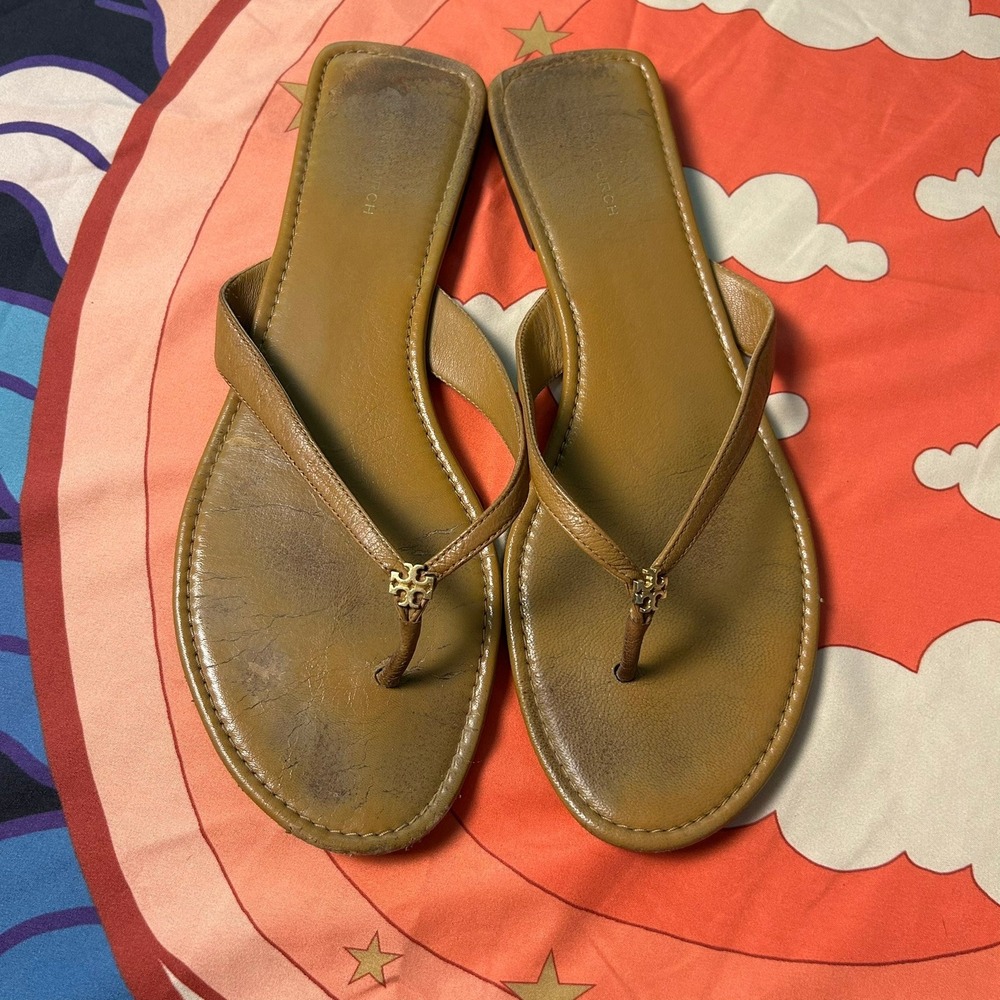 Tory Burch Miller Thong Sandals Tan Leather Gold Logo Flat Flip Flops Womens 10M